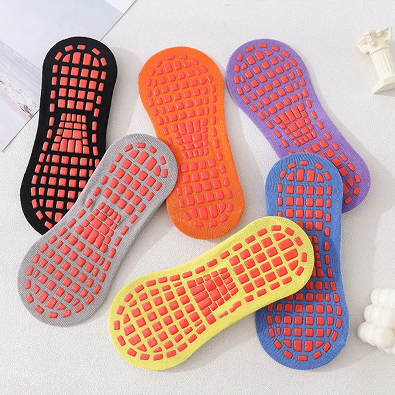 Kids Adults Anti-Slip Sock Tra - đánh giá và giá Trampoline Park Sock