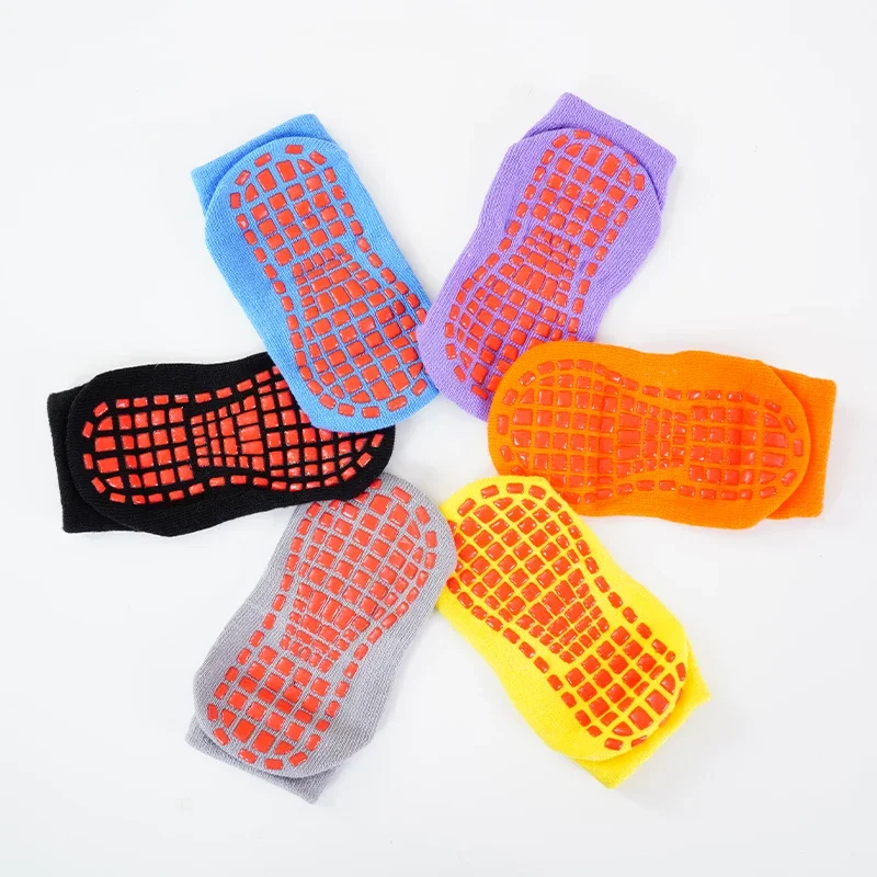 Kids Adults Anti-Slip Sock Tra - đánh giá và giá Trampoline Park Sock